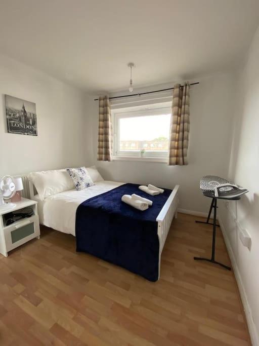 דירות Comfy Entire Flat With City View Balcony In Regents Park, Camden, Central לונדון מראה חיצוני תמונה