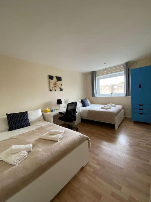 דירות Comfy Entire Flat With City View Balcony In Regents Park, Camden, Central לונדון מראה חיצוני תמונה