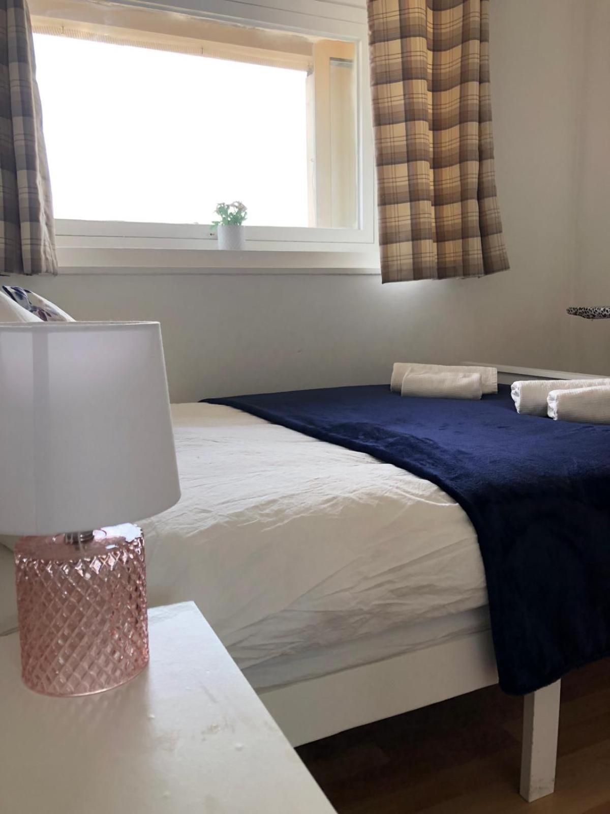 דירות Comfy Entire Flat With City View Balcony In Regents Park, Camden, Central לונדון מראה חיצוני תמונה