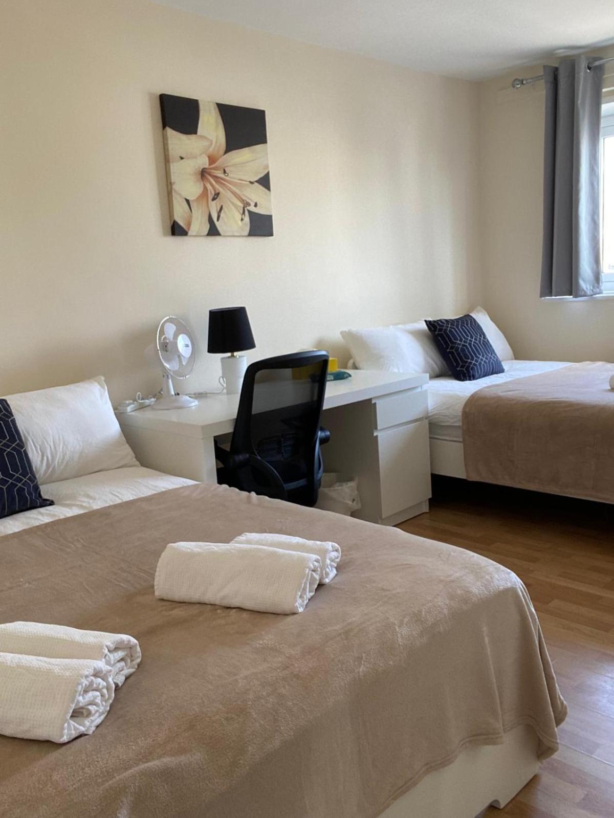 דירות Comfy Entire Flat With City View Balcony In Regents Park, Camden, Central לונדון מראה חיצוני תמונה