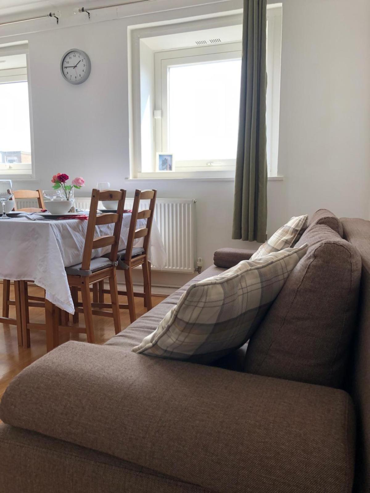 דירות Comfy Entire Flat With City View Balcony In Regents Park, Camden, Central לונדון מראה חיצוני תמונה